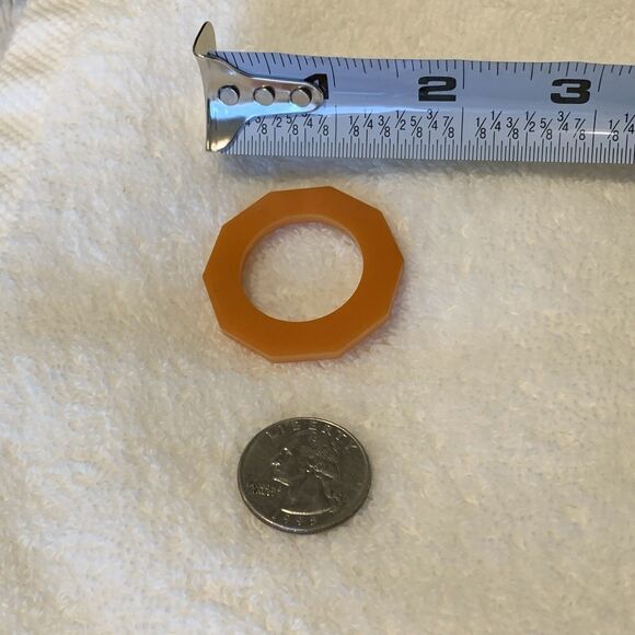 Vintage Bakelite Napkin Rings Lot of 4 Tested - Picture 9 of 10